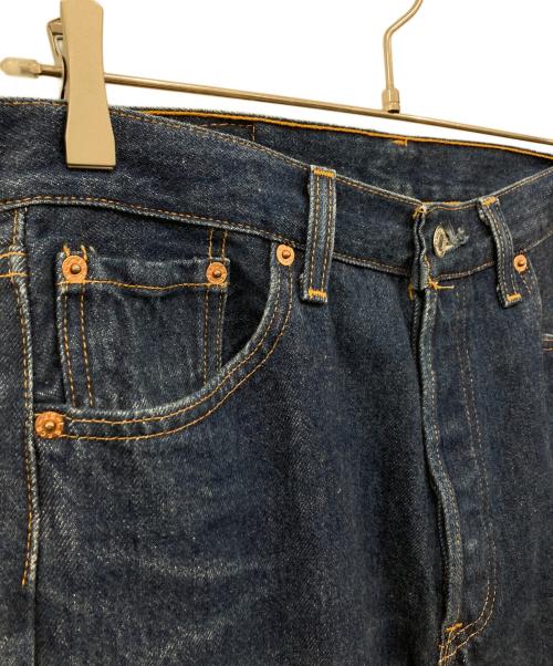 LEVI'S（リーバイス）LEVI'S (リーバイス) ボタンフライデニムパンツ ブルー サイズ:W30　L31の古着・服飾アイテム