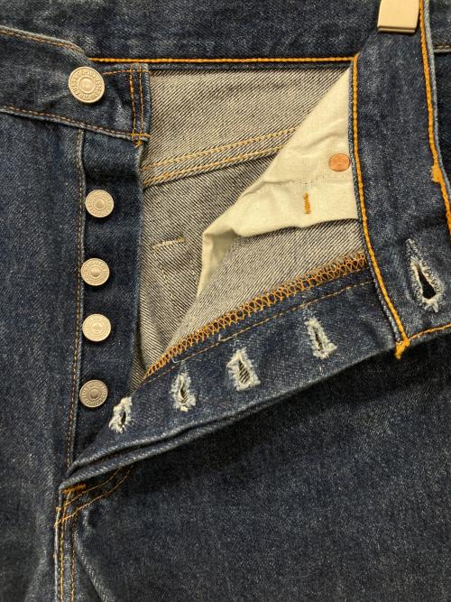 LEVI'S（リーバイス）LEVI'S (リーバイス) ボタンフライデニムパンツ ブルー サイズ:W30　L31の古着・服飾アイテム