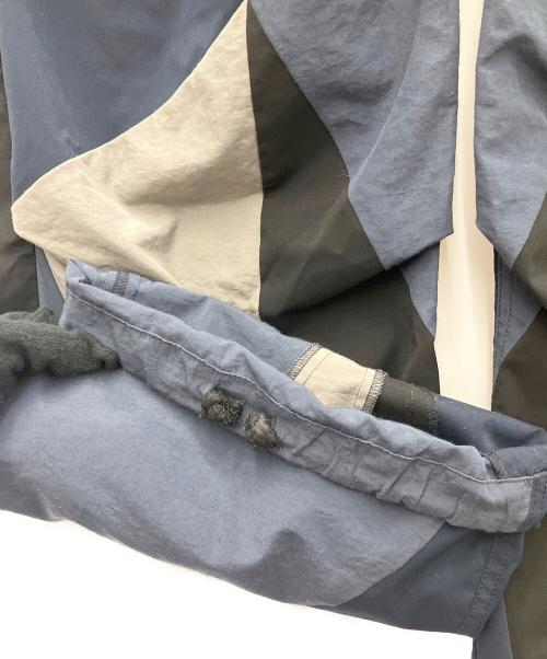 ANREALAGE（アンリアレイジ）ANREALAGE (アンリアレイジ) パネルパッチワークカーゴパンツ ネイビー サイズ:SIZE48の古着・服飾アイテム