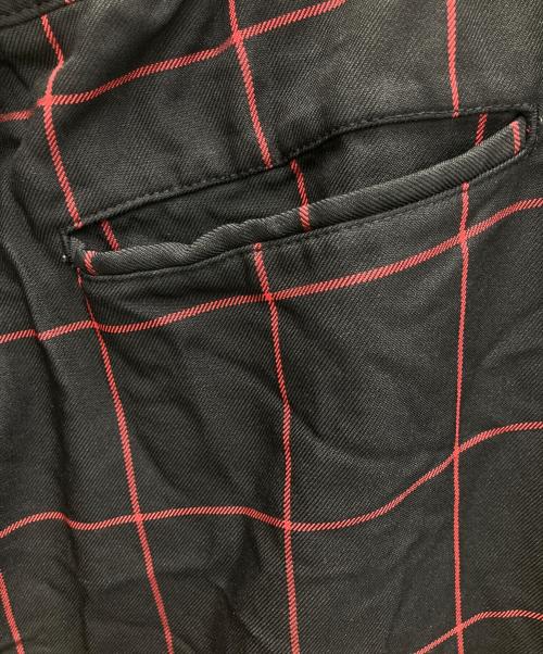 BLACK COMME des GARCONS（ブラックコムデギャルソン）BLACK COMME des GARCONS (ブラックコムデギャルソン) イージーパンツ ブラック×レッド サイズ:XLの古着・服飾アイテム