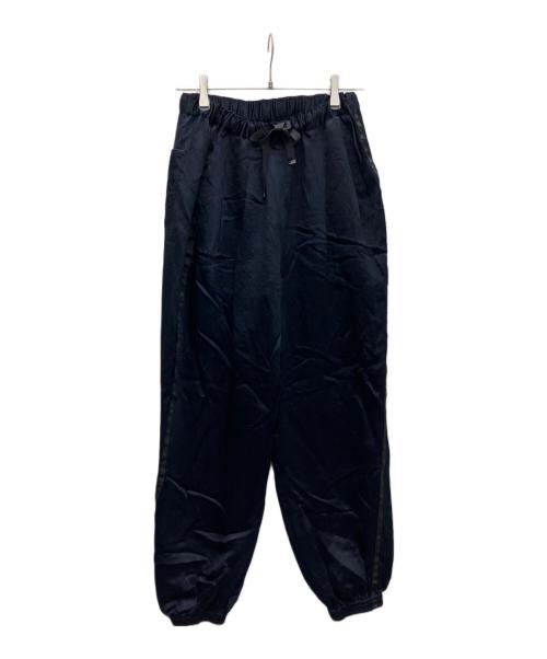 MANOF（マノフ）MANOF (マノフ) サイドラインサテンパンツ ブラック サイズ:Mの古着・服飾アイテム