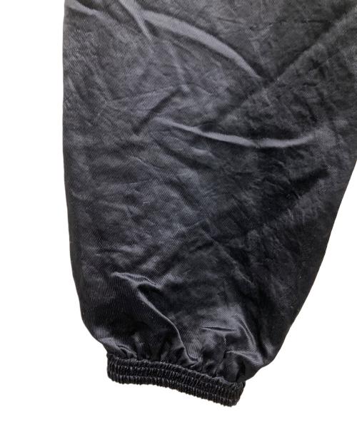 MANOF（マノフ）MANOF (マノフ) サイドラインサテンパンツ ブラック サイズ:Mの古着・服飾アイテム