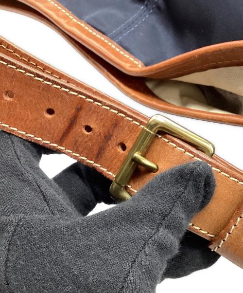 Felisi（フェリージ）Felisi (フェリージ) WAYショルダーバッグ ネイビーの古着・服飾アイテム