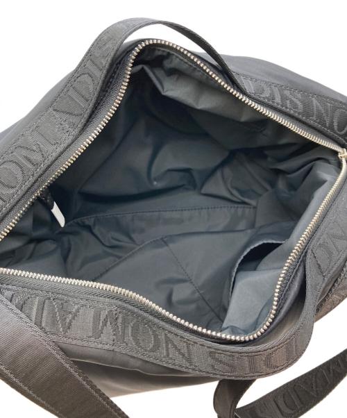 NOMADIS（ノマディス）NOMADIS (ノマディス) BOYナイロンショルダーBAG ブラックの古着・服飾アイテム