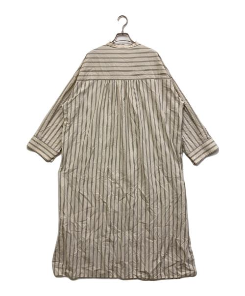 GALLARDA GALANTE（ガリャルダガランテ）GALLARDA GALANTE (ガリャルダガランテ) ストライプカフタンワンピース ホワイト サイズ:SIZE Freeの古着・服飾アイテム