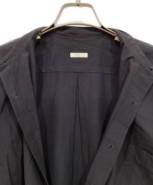 COMOLI（コモリ）COMOLI (コモリ) バンドカラーシャツワンピース ブラック サイズ:FREEの古着・服飾アイテム