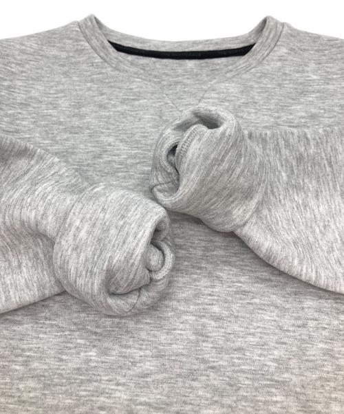 THE NORTH FACE（ザ ノース フェイス）THE NORTH FACE (ザ ノース フェイス) テックエアースウェットクルー グレー サイズ:Mの古着・服飾アイテム