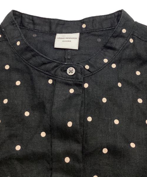 URBAN RESEARCH DOORS（アーバンリサーチドアーズ）URBAN RESEARCH DOORS (アーバンリサーチドアーズ) リネンドットフレアワンピース ブラック サイズ:Mの古着・服飾アイテム