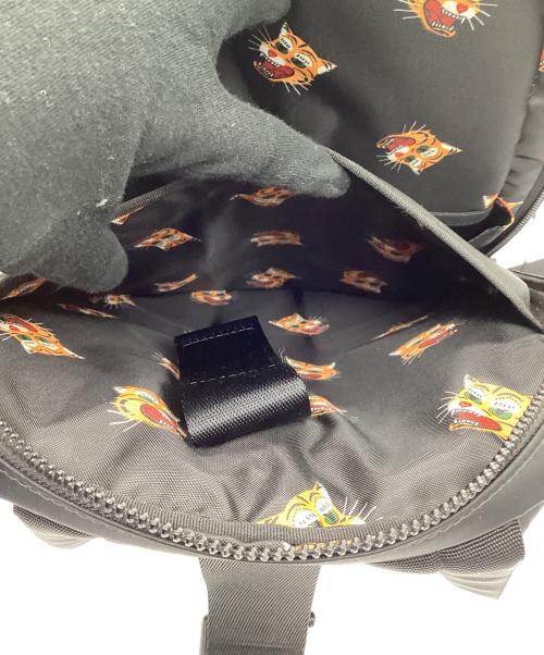 Onitsuka Tiger（オニツカタイガー）Onitsuka Tiger (オニツカタイガー) SMALL BACK PACK ブラックの古着・服飾アイテム