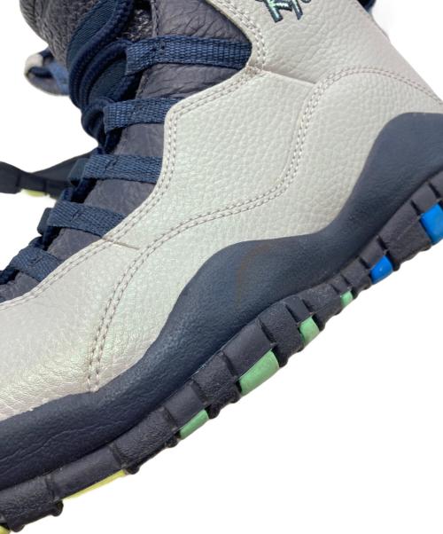 NIKE（ナイキ）NIKE (ナイキ) スニーカー グレー サイズ:25.5の古着・服飾アイテム