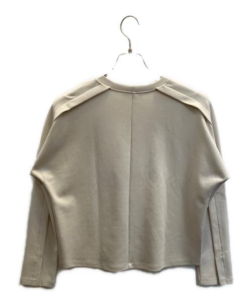 YONFA（ヨンファ）YONFA (ヨンファ) フラッシースリットスリーブティー アイボリー サイズ:フリーの古着・服飾アイテム