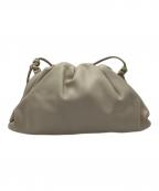 BOTTEGA VENETAボッテガベネタ）の古着「がま口ショルダーバッグ」｜アイボリー