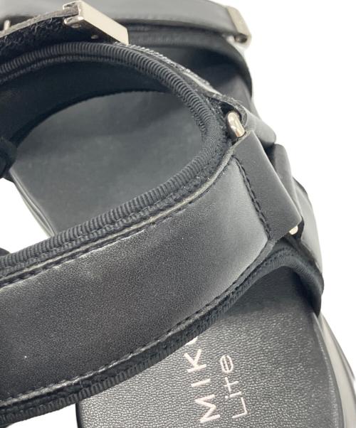 HIMIKO（ヒミコ）HIMIKO (ヒミコ) メタルパーツスポーツサンダル ブラック サイズ:SIZE Mの古着・服飾アイテム