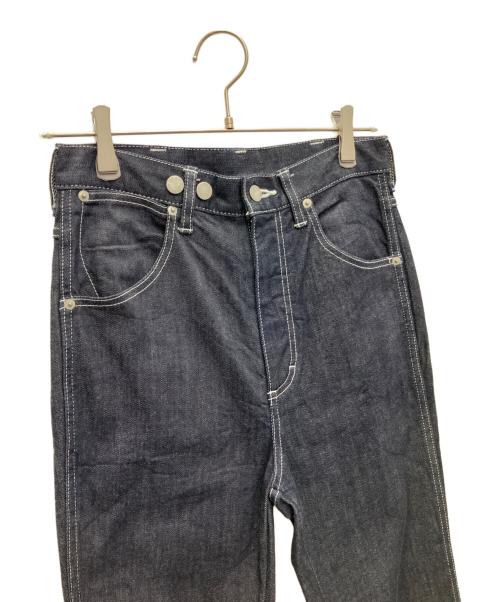 BASICKS（ベイシックス）BASICKS (ベイシックス) ハートプリント フレアデニムパンツ インディゴ サイズ:Mの古着・服飾アイテム