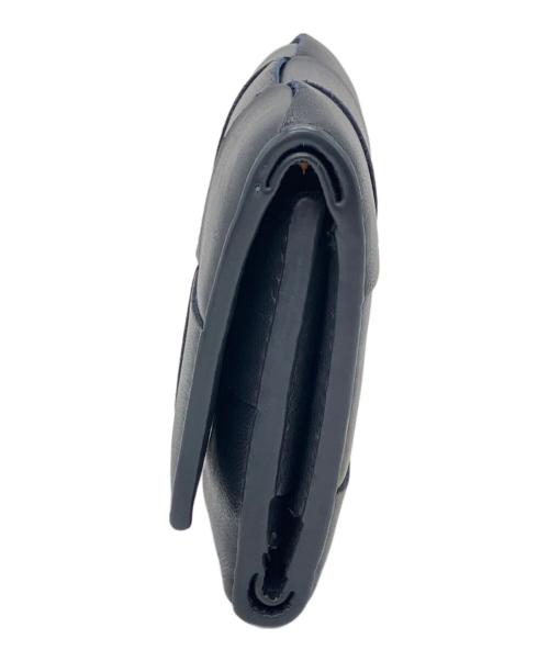 BOTTEGA VENETA（ボッテガベネタ）BOTTEGA VENETA (ボッテガベネタ) マキシイントレチャート　コンパクトウォレット　三つ折 ウォレット ネイビーの古着・服飾アイテム