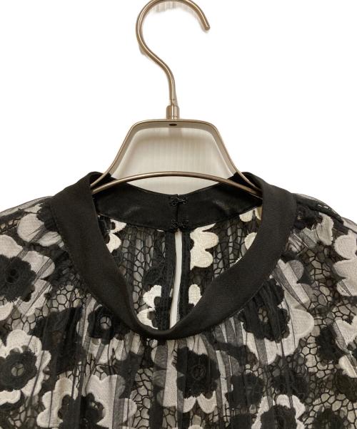 SELF PORTRAIT（セルフ ポートレイト）SELF PORTRAIT (セルフ ポートレイト) カットワーク切替ワンピース ブラック サイズ:SIZE 4の古着・服飾アイテム