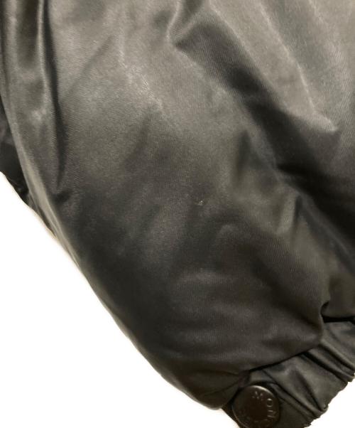 MONCLER（モンクレール）MONCLER (モンクレール) ダウンコート ブラックの古着・服飾アイテム