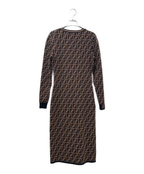 FENDI（フェンディ）FENDI (フェンディ) ズッカ柄ニットワンピース ブラウン×ブラック サイズ:38の古着・服飾アイテム