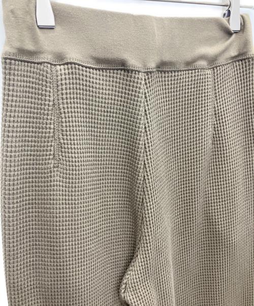 Americana（アメリカーナ）Americana (アメリカーナ) L'Appartement (アパルトモン) Thermal relax Pants カーキ サイズ:SIZE36 未使用品の古着・服飾アイテム