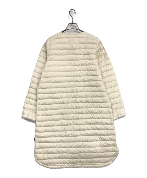 Traditional Weatherwear（トラディショナルウェザーウェア）Traditional Weatherwear (トラディショナルウェザーウェア) ARKLEY LONG DOWN PACKABLE ホワイト サイズ:36の古着・服飾アイテム