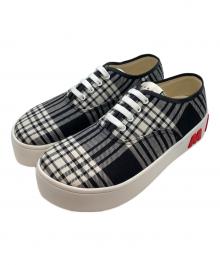 MARNI（マルニ）の古着「カーフスキンロゴスニーカー」｜ブラック×ホワイト