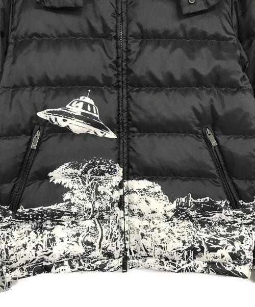 VALENTINO（ヴァレンティノ）VALENTINO (ヴァレンティノ) TIME TRAVELLER ダウンジャケット ブラック サイズ:44の古着・服飾アイテム