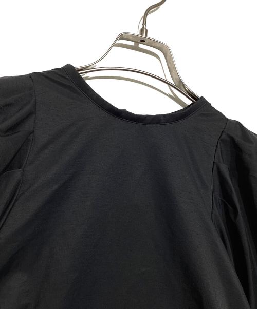 YORI（ヨリ）YORI (ヨリ) ビッグパフスリーブブラウス ブラック サイズ:F 未使用品の古着・服飾アイテム