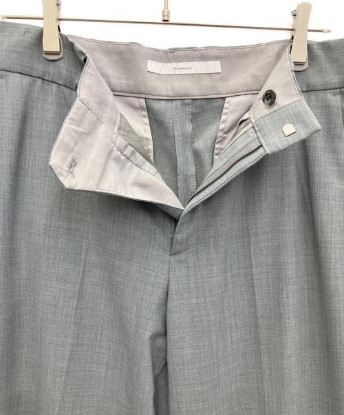 FRAMeWORK（フレームワーク）FRAMeWORK (フレームワーク) TWウォッシャブルストレートパンツ グレー サイズ:SIZE38の古着・服飾アイテム