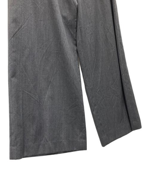 EVERYDAY I LIKE.（エヴリデイ アイ ライク）EVERYDAY I LIKE. (エヴリデイ アイ ライク) 3シーズンタックパンツ グレー サイズ:SIZE38の古着・服飾アイテム