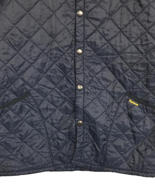 Barbour（バブアー）Barbour (バブアー) キルティングジャケット ネイビー サイズ:Mの古着・服飾アイテム