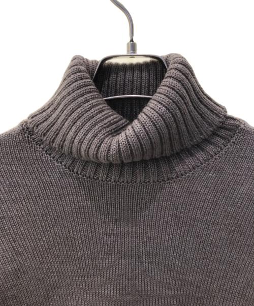 Zanone（ザノーネ）Zanone (ザノーネ) ミドルゲージタートルネックニット　810005 Z0229 ブラウン サイズ:44の古着・服飾アイテム