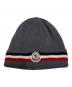 MONCLER（モンクレール）の古着「logo-patch wool beanie/ロゴトリコロールニット帽/BERRETTO」｜グレー