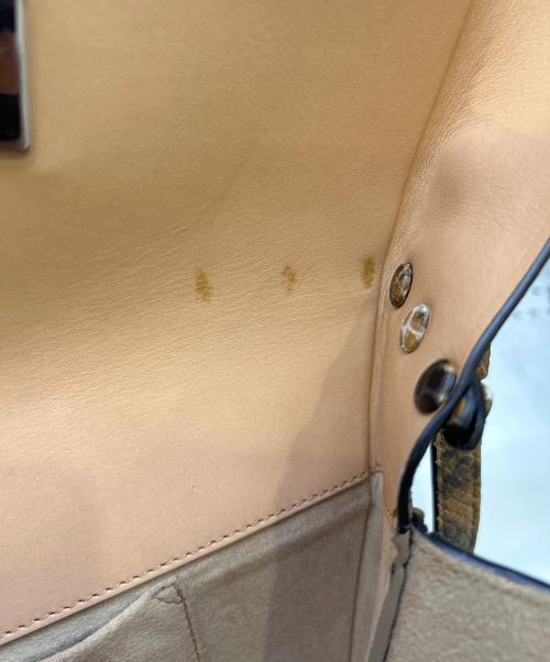 Maison Margiela（メゾンマルジェラ）Maison Margiela (メゾンマルジェラ) Snatched パイソンショルダーバッグ ブラウンの古着・服飾アイテム