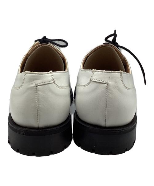 Crockett & Jones（クロケット＆ジョーンズ）Crockett & Jones (クロケット＆ジョーンズ) BARNEYS NEWYORK (バーニーズ・ニューヨーク) シューズ ホワイト サイズ:7の古着・服飾アイテム