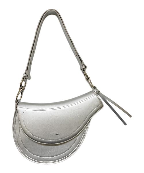 JW PEI（ジェイダブリューペイ）JW PEI (ジェイダブリューペイ) Ashlie クロスボディバッグ シルバーの古着・服飾アイテム