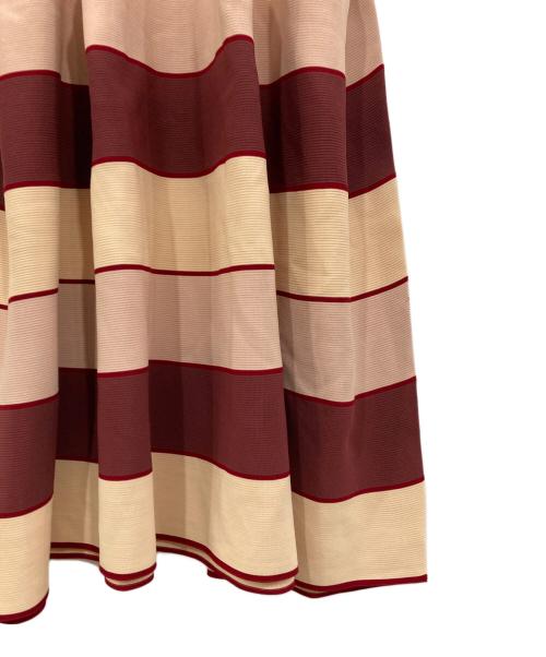 CFCL（シーエフシーエル）CFCL (シーエフシーエル) STAND-UP COLLAR SHORT SLEEVE DRESS ピンクベージュマルチ サイズ:Free 未使用品の古着・服飾アイテム