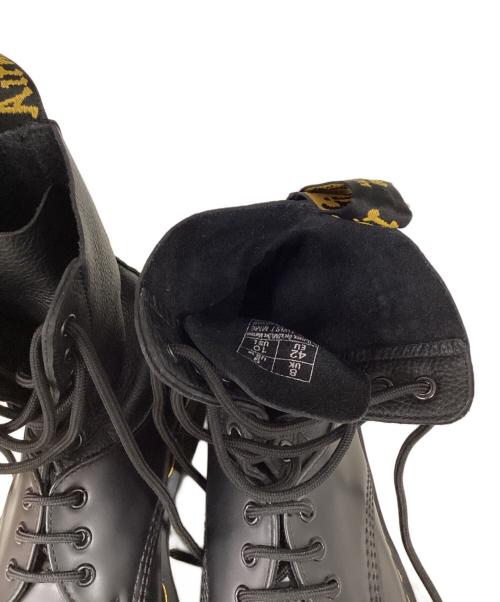 Dr.Martens（ドクターマーチン）Dr.Martens (ドクターマーチン) MM6 Maison Margiela (エムエムシックスメゾンマルジェラ) 10ホールブーツ ブラック サイズ:UK8/USM9/EU42の古着・服飾アイテム