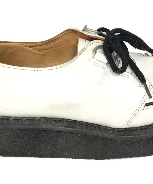 GEORGE COX（ジョージコックス）GEORGE COX (ジョージコックス) ラバーソールシューズ ホワイト サイズ:SIZE 7の古着・服飾アイテム