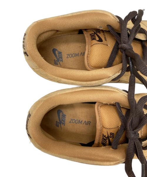 NIKE SB（ナイキエスビー）NIKE SB (ナイキエスビー) スニーカー ブラウン サイズ:27の古着・服飾アイテム