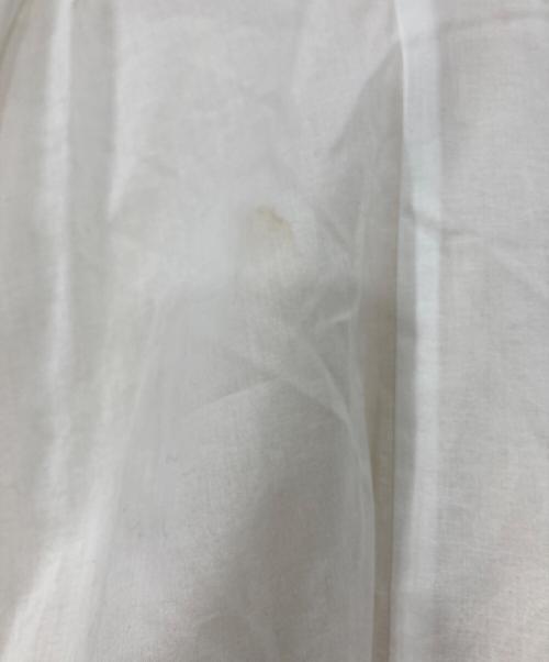 ETRE TOKYO（エトレトウキョウ）ETRE TOKYO (エトレトウキョウ) シャーリングボリュームワンピース ホワイト サイズ:Freeの古着・服飾アイテム