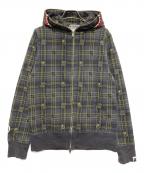 A BATHING APE×UNDEFEATEDア ベイシング エイプ×アンディフィーテッド）の古着「SHARK HOODIE」｜グレー