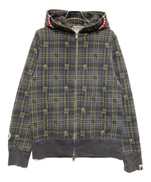 A BATHING APE（ア ベイシング エイプ）A BATHING APE (ア ベイシング エイプ) UNDEFEATED (アンディフィーテッド) SHARK HOODIE グレー サイズ:Sの古着・服飾アイテム