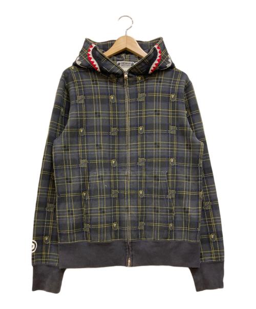 A BATHING APE（ア ベイシング エイプ）A BATHING APE (ア ベイシング エイプ) UNDEFEATED (アンディフィーテッド) SHARK HOODIE シャークフーディ パーカー グレー サイズ:Mの古着・服飾アイテム