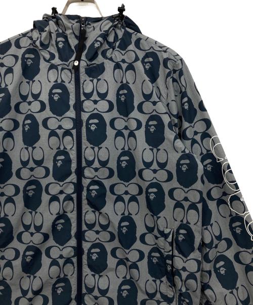 A BATHING APE（ア ベイシング エイプ）A BATHING APE (ア ベイシング エイプ) COACH (コーチ) WINDBREAKER グレー×ネイビー サイズ:Sの古着・服飾アイテム