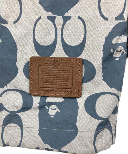 A BATHING APE（ア ベイシング エイプ）A BATHING APE (ア ベイシング エイプ) COACH (コーチ) WINDBREAKER グレー×ネイビー サイズ:Sの古着・服飾アイテム