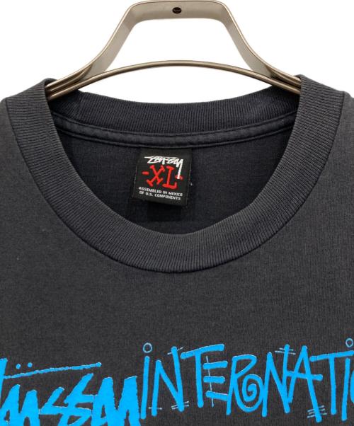 stussy（ステューシー）stussy (ステューシー) LAURAプリントTシャツ ブラック サイズ:XLの古着・服飾アイテム