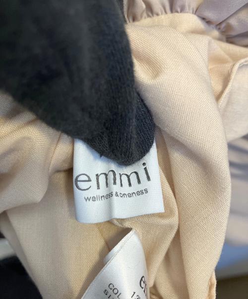 emmi atelier（エミアトリエ）emmi atelier (エミアトリエ) ニットドッキングタフタドレスワンピース ベージュ サイズ:SIZE 0の古着・服飾アイテム