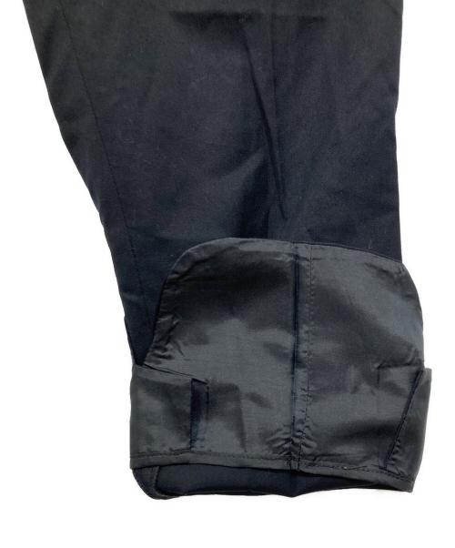 TOGA ARCHIVES（トーガアーカイブス）TOGA ARCHIVES (トーガアーカイブス) テーパードパンツ ブラックの古着・服飾アイテム