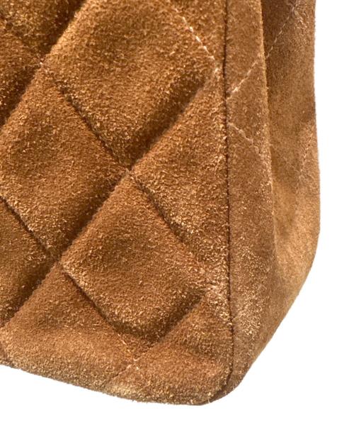 CHANEL（シャネル）CHANEL (シャネル) スウェードチェーンショルダーバッグ ブラウン サイズ:25の古着・服飾アイテム