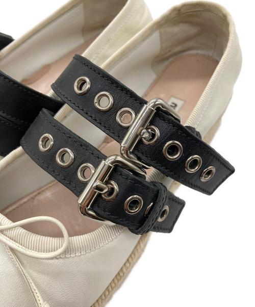 MIU MIU（ミュウミュウ）MIU MIU (ミュウミュウ) ベルト付きエスパドリーユ ホワイト サイズ:38の古着・服飾アイテム